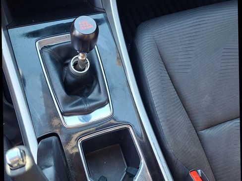 Used 2017 Honda Accord LX image 12