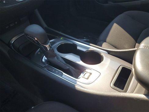 Used 2023 Chevrolet Malibu LT image 19