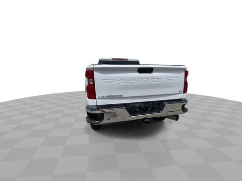 Used 2025 Chevrolet Silverado 2500 LT w/ Convenience Package AWD/4WD image 9