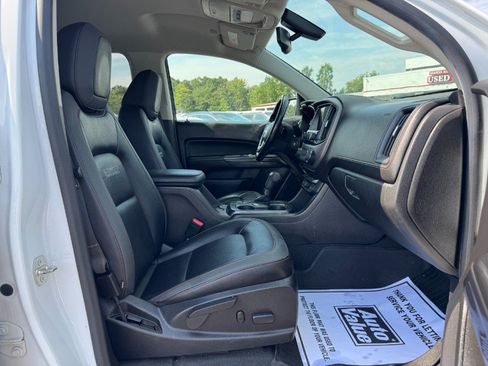 Used 2019 GMC Canyon All Terrain w/ Trailering Package AWD/4WD image 18