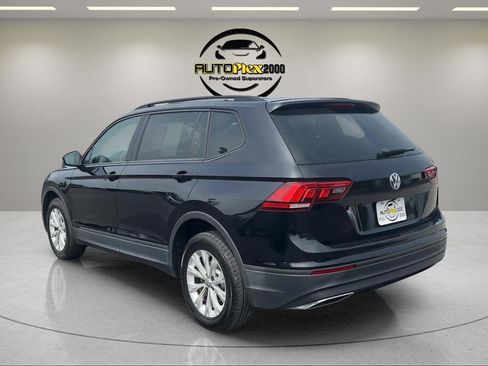 Used 2018 Volkswagen Tiguan S w/ 3rd Row Seat Package AWD/4WD image 5