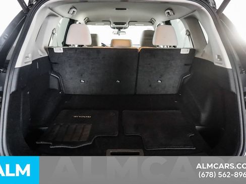 Used 2025 Nissan Rogue SV FWD image 21