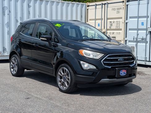 Used 2019 Ford EcoSport Titanium FWD image 2