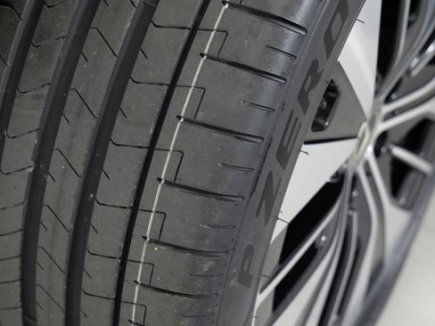 Used 2023 Mercedes-Benz EQE 500 4MATIC Sedan image 63