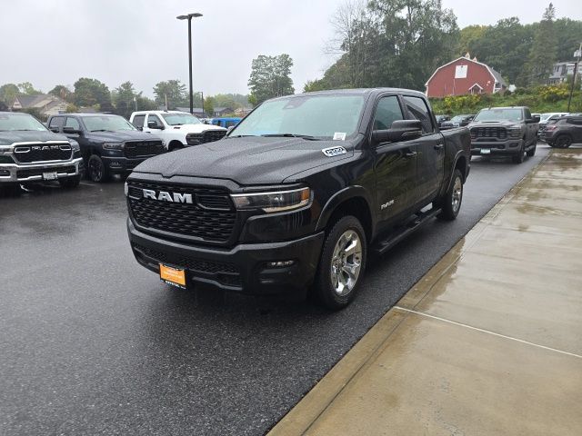 Used 2025 RAM 1500 Big Horn AWD/4WD image 3