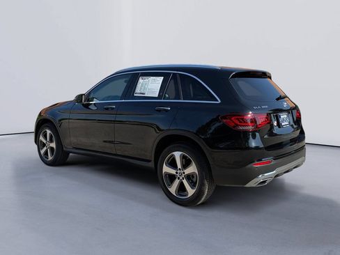 Used 2022 Mercedes-Benz GLC 300 4MATIC w/ Premium Package Lite image 5