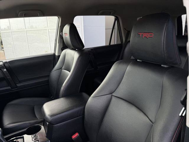 Certified 2020 Toyota 4Runner TRD Off-Road Premium AWD/4WD image 14