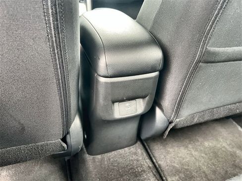 Used 2025 Nissan Versa SV image 20