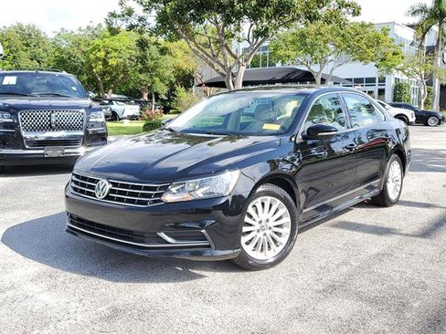 Used 2016 Volkswagen Passat 1.8T SE FWD image 60