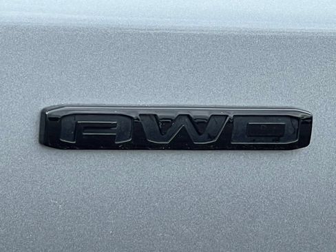 New 2026 GMC Acadia Elevation w/ Black Edition AWD/4WD image 8