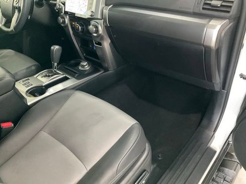 Used 2024 Toyota 4Runner SR5 Premium w/ Moonroof Package AWD/4WD image 24