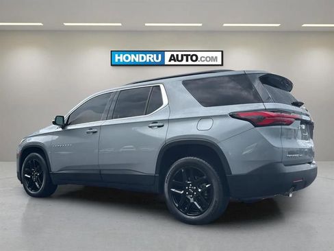 Certified 2023 Chevrolet Traverse LT image 3