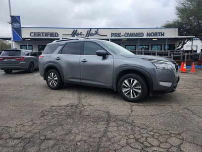 Used 2024 Nissan Pathfinder SL