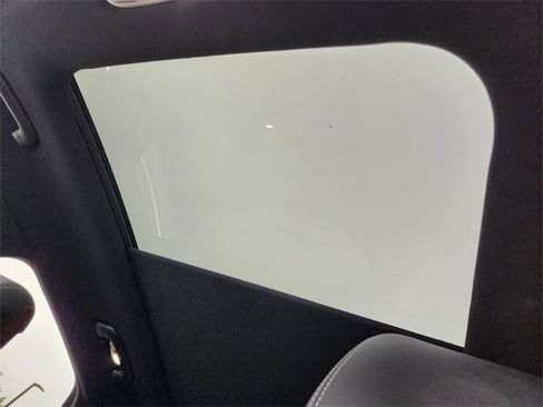 Used 2024 Genesis GV70 3.5T Sport image 32