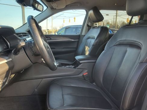 Used 2022 Jeep Grand Cherokee L Limited image 14