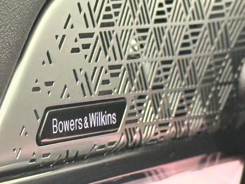 Used 2025 BMW i5 xDrive40 w/ M Sport Package image 34