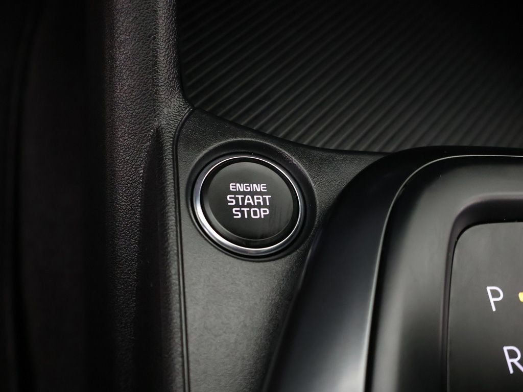 Certified 2025 Kia K4 FWD image 37