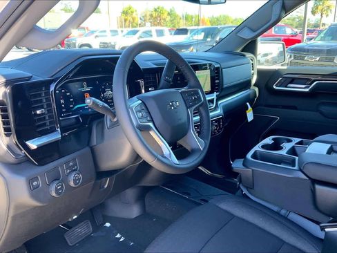 Used 2026 Chevrolet Silverado 1500 RST w/ RST Select Package RWD image 9