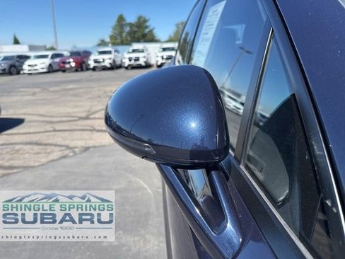 Used 2022 Porsche Macan AWD/4WD image 15