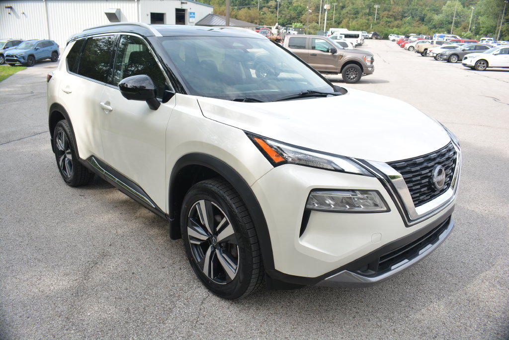 Used 2023 Nissan Rogue SL AWD/4WD image 4