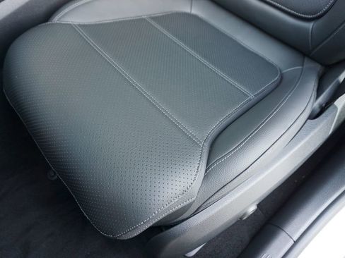 Certified 2025 Mercedes-Benz GLC 300 4MATIC image 42