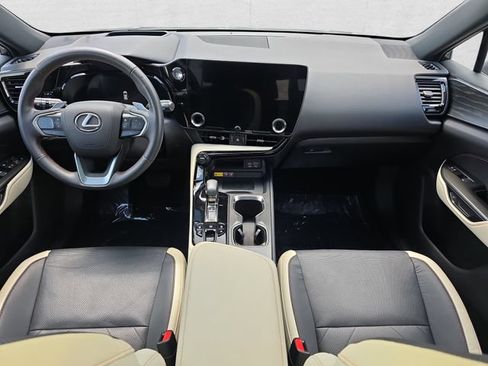 Used 2023 Lexus NX 350 AWD image 9