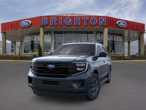 Used 2026 Ford Expedition Active AWD/4WD image 4