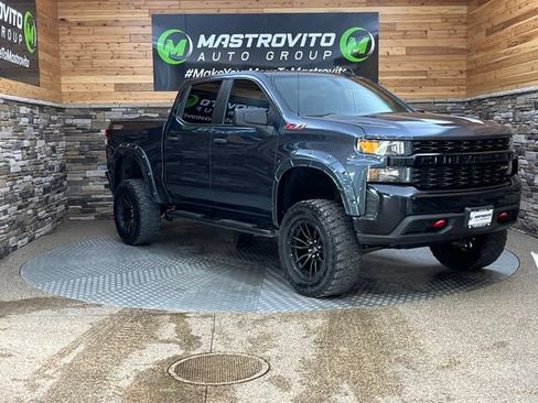 Used 2021 Chevrolet Silverado 1500 Custom Trail Boss w/ LPO, Dark Essentials Package AWD/4WD image 18