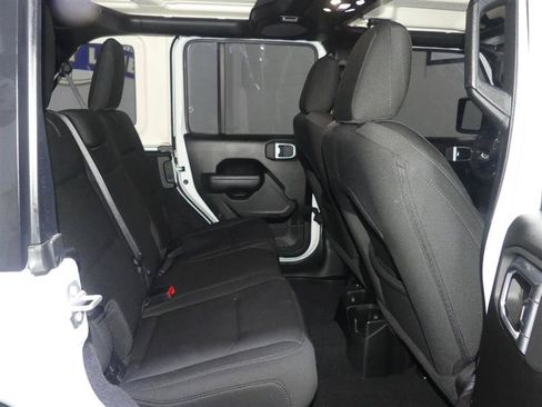 Used 2022 Jeep Wrangler Unlimited Sport AWD/4WD image 26