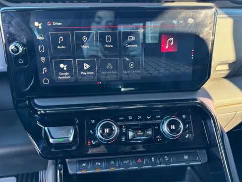 Used 2022 GMC Sierra 1500 AT4 w/ AT4 Premium Package image 24