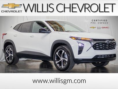 Certified 2025 Chevrolet Trax RS w/ Driver Confidence Package