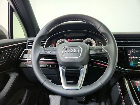 Used 2025 Audi Q7 2.0T Premium Plus image 23