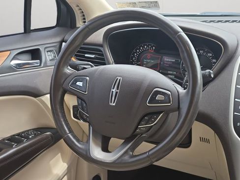Used 2019 Lincoln MKZ Reserve AWD/4WD image 19