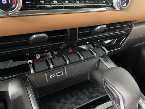 New 2026 GMC Canyon AT4 image 6