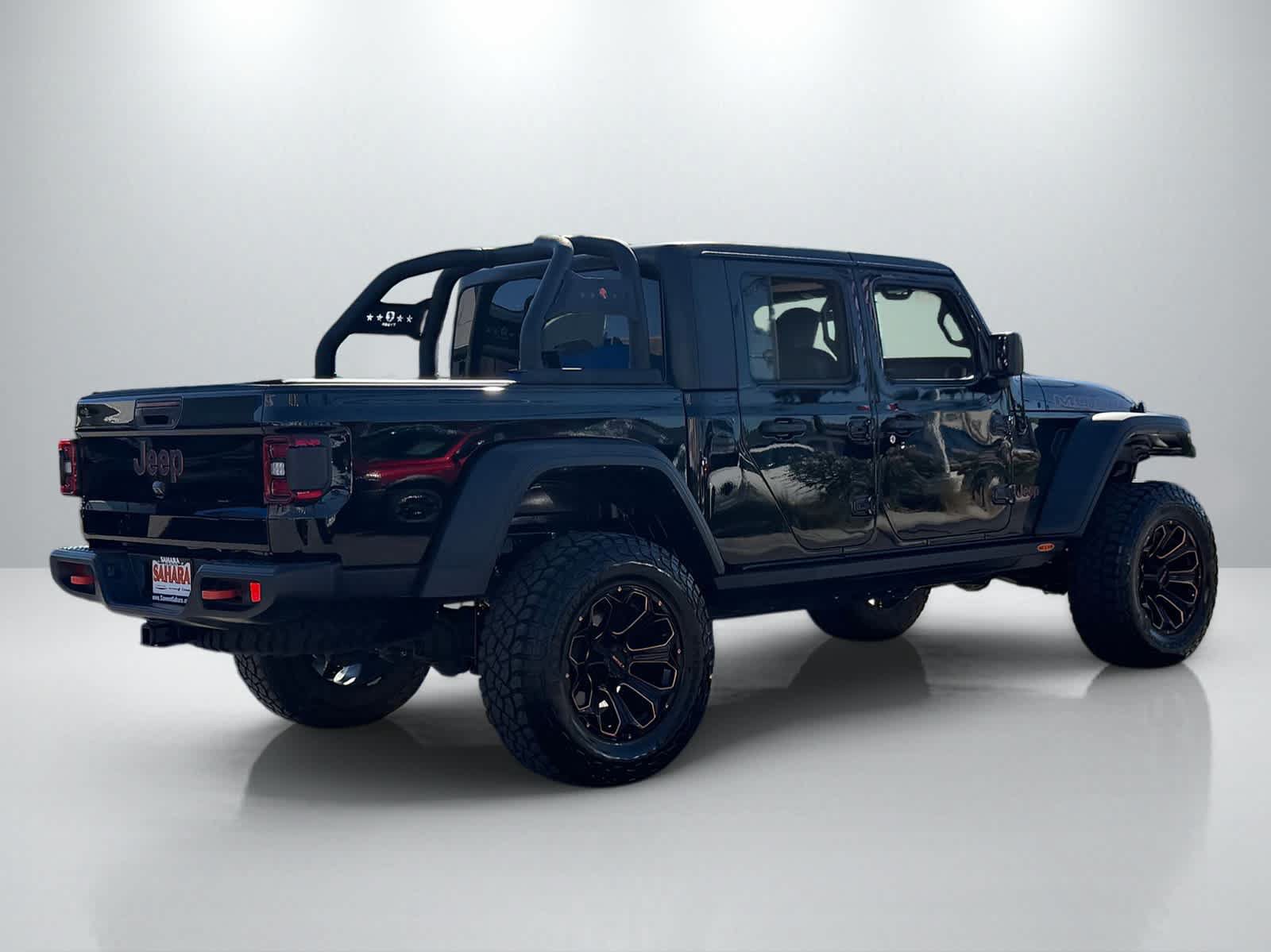 Used 2022 Jeep Gladiator Mojave w/ LED Lighting Group AWD/4WD image 7