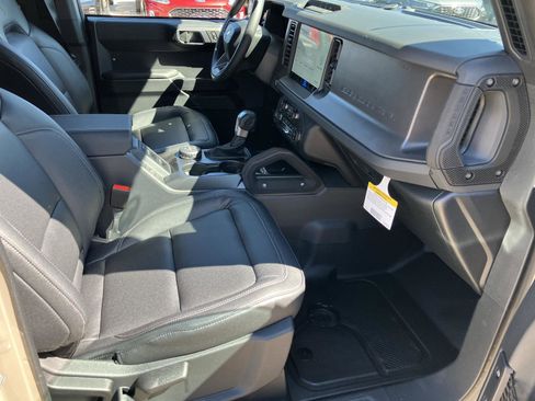New 2026 Ford Bronco Big Bend AWD/4WD image 15
