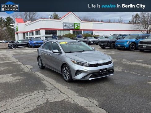 Certified 2024 Kia Forte LXS image 1