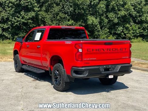 Used 2022 Chevrolet Silverado 1500 Custom Trail Boss AWD/4WD image 5