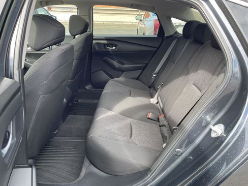 Used 2023 Honda Accord EX image 15