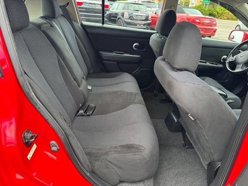 Used 2012 Nissan Versa Hatchback w/ SL Navigation Pkg FWD image 17