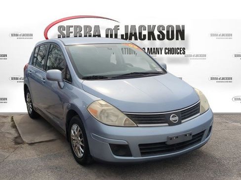 Used 2009 Nissan Versa 1.8 S w/ PWR Pkg image 2