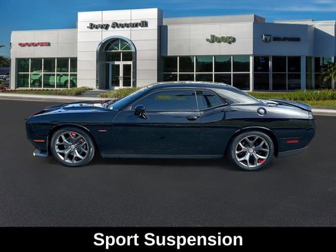 Used 2015 Dodge Challenger R/T w/ Quick Order Package 22B R/T image 5