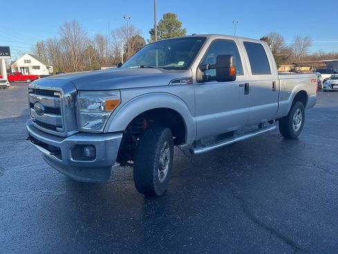 Used 2015 Ford F250 XLT w/ XLT Value Package image 5