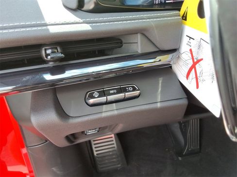 New 2025 Chevrolet Corvette Z06 image 36