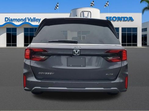 New 2026 Honda Odyssey Elite image 3
