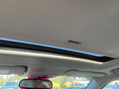 Used 2013 Chevrolet Impala LT w/ LT Sunroof Package image 11