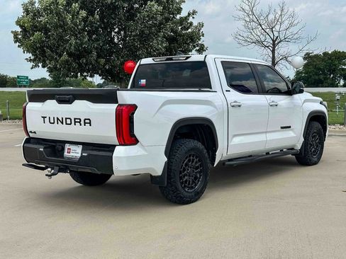 Certified 2025 Toyota Tundra SR5 AWD/4WD image 3