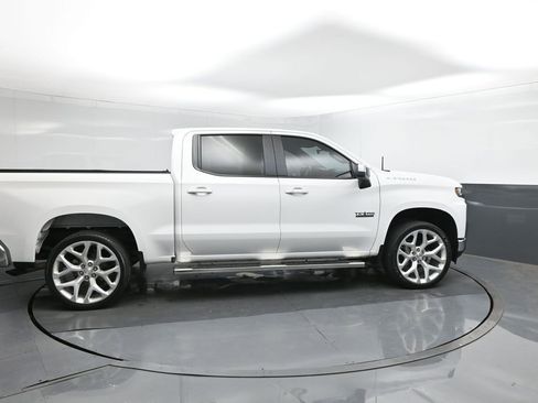 Used 2020 Chevrolet Silverado 1500 LT w/ Texas Edition RWD image 11
