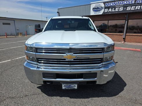 Used 2017 Chevrolet Silverado 2500 LT AWD/4WD image 11