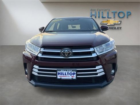 Used 2018 Toyota Highlander XLE image 14